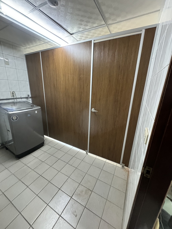 搗擺-實心發泡板